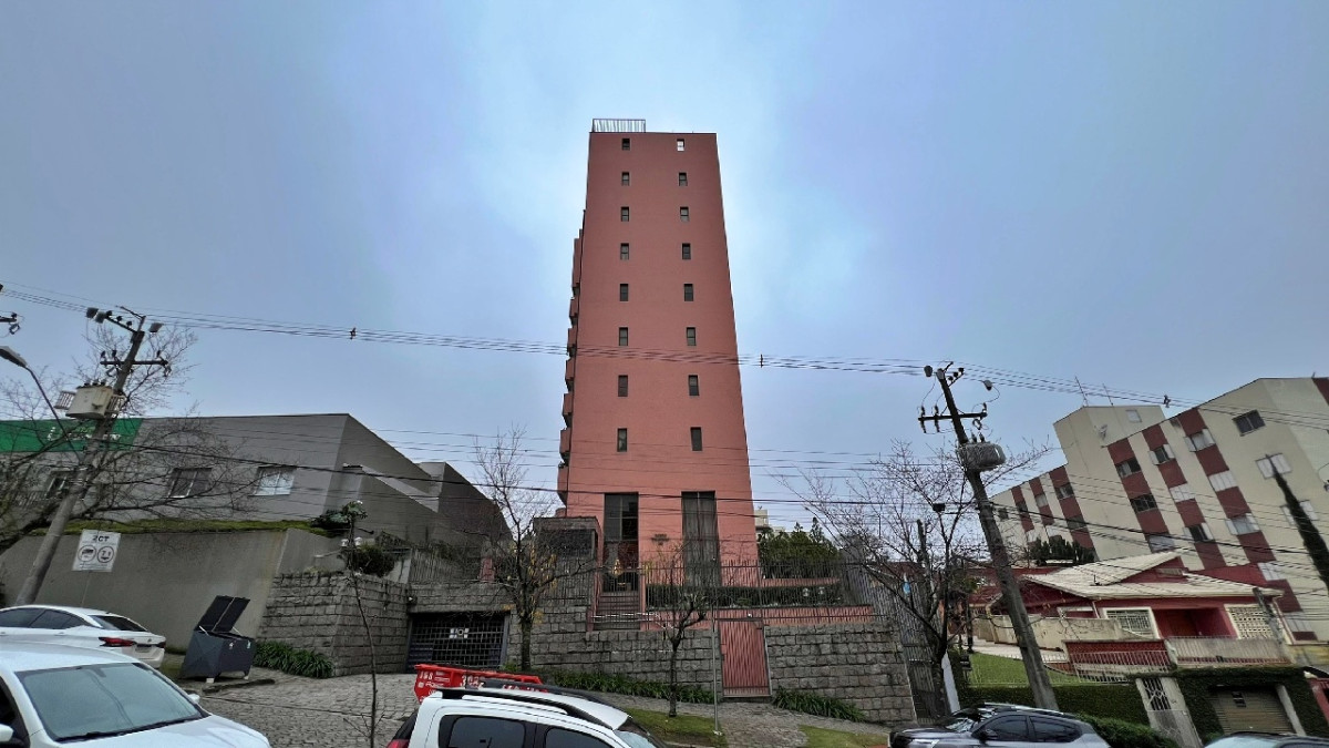 Lote 1 - parte ideal de 37,548% do apartamento duplex com vaga de garagem no edifício maison pasteur, batel