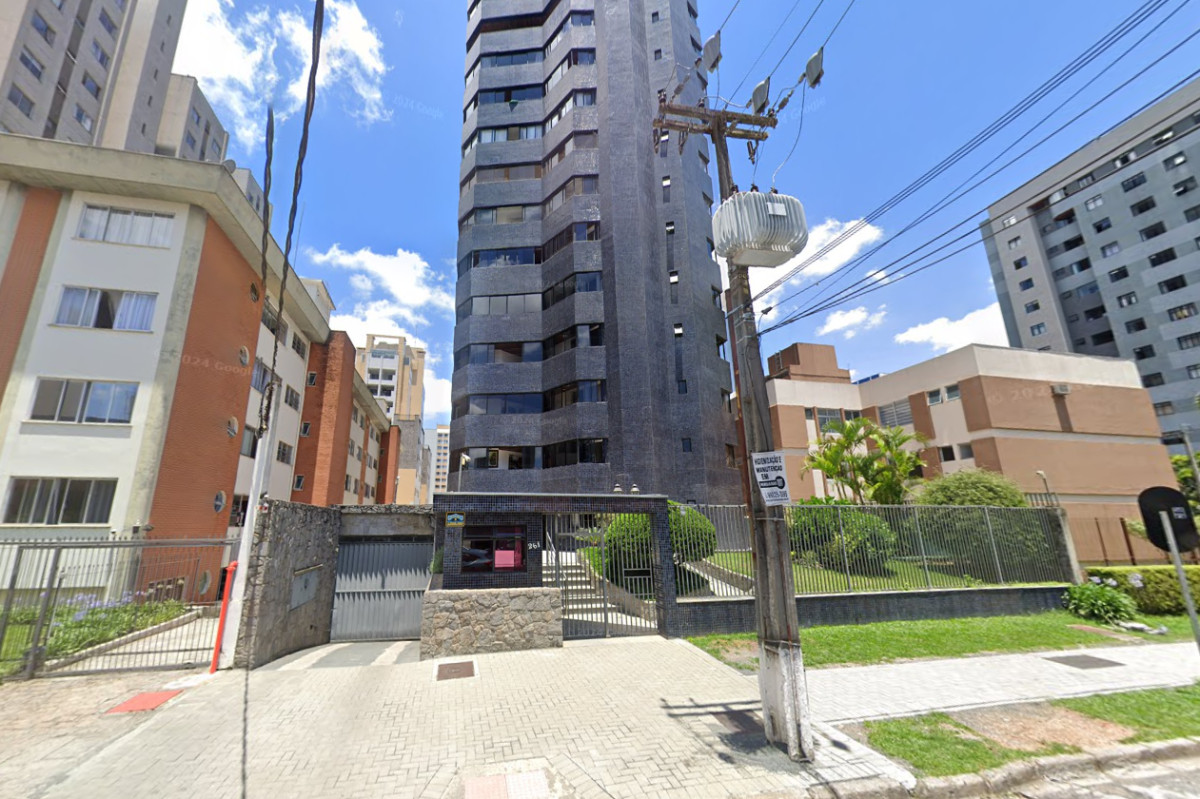 Lote 1 - vaga de garagem no edifício nagib abrahão, portão