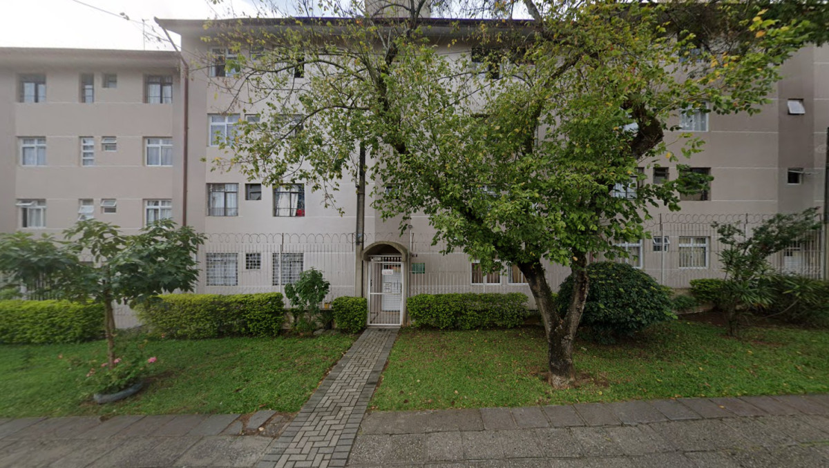 Lote 1 - apartamento no conjunto moradias atenas i - condomínio v, cic