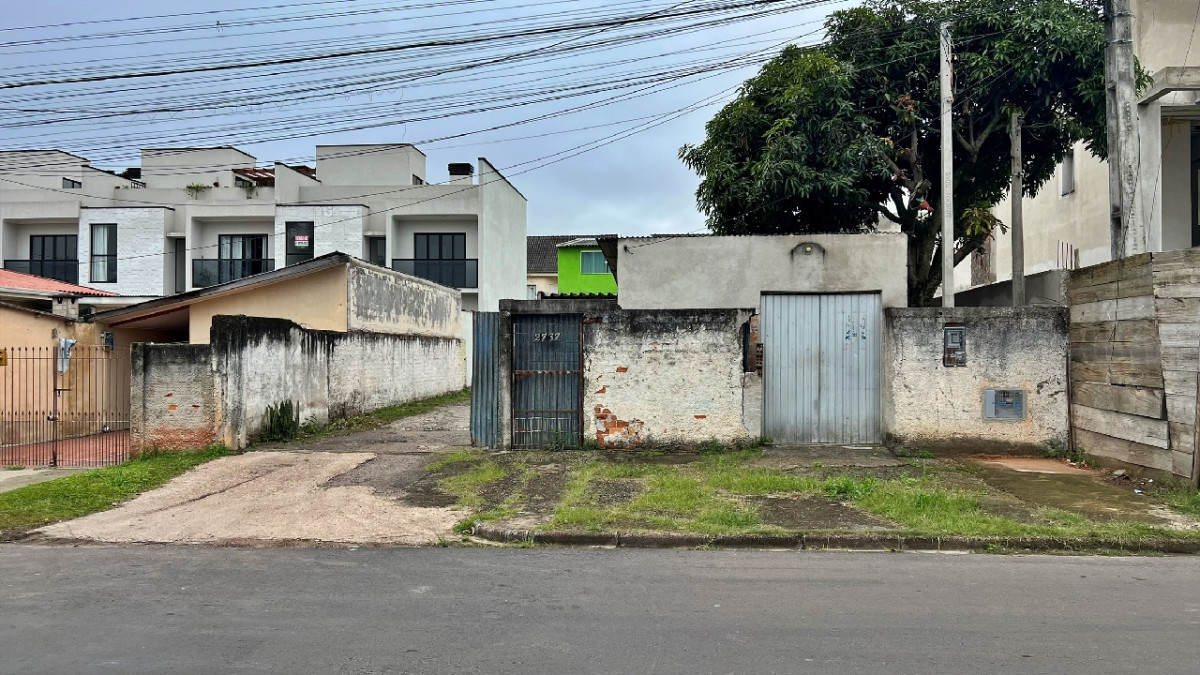 Lote 1 - imóvel residencial na rua tenente tito teixeira de castro, boqueirão